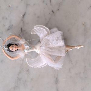 Avon Barbie Queen of Swan Lake Porcelain Ornament